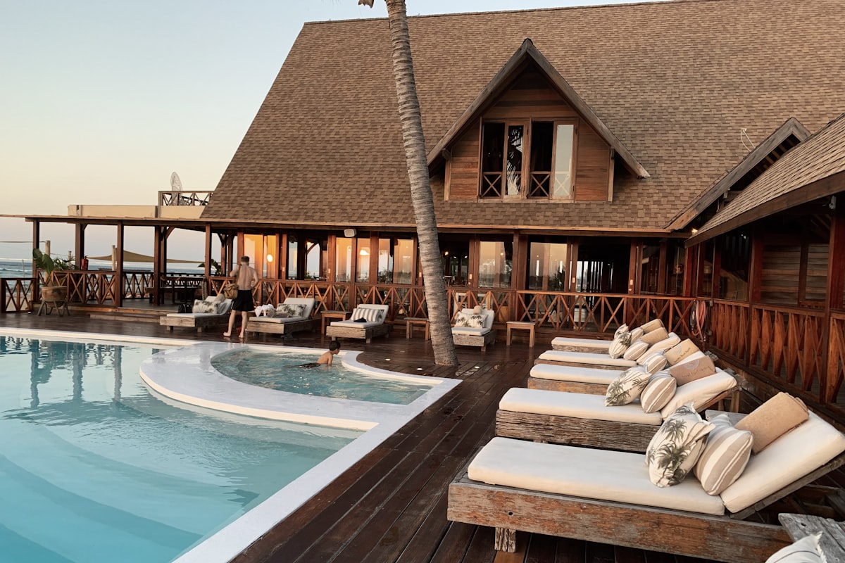 3 Days Attraction Cruise Charters Package