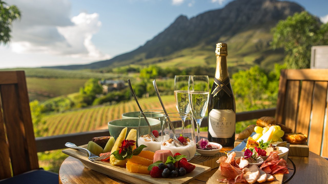 Winelands wine tasting experience